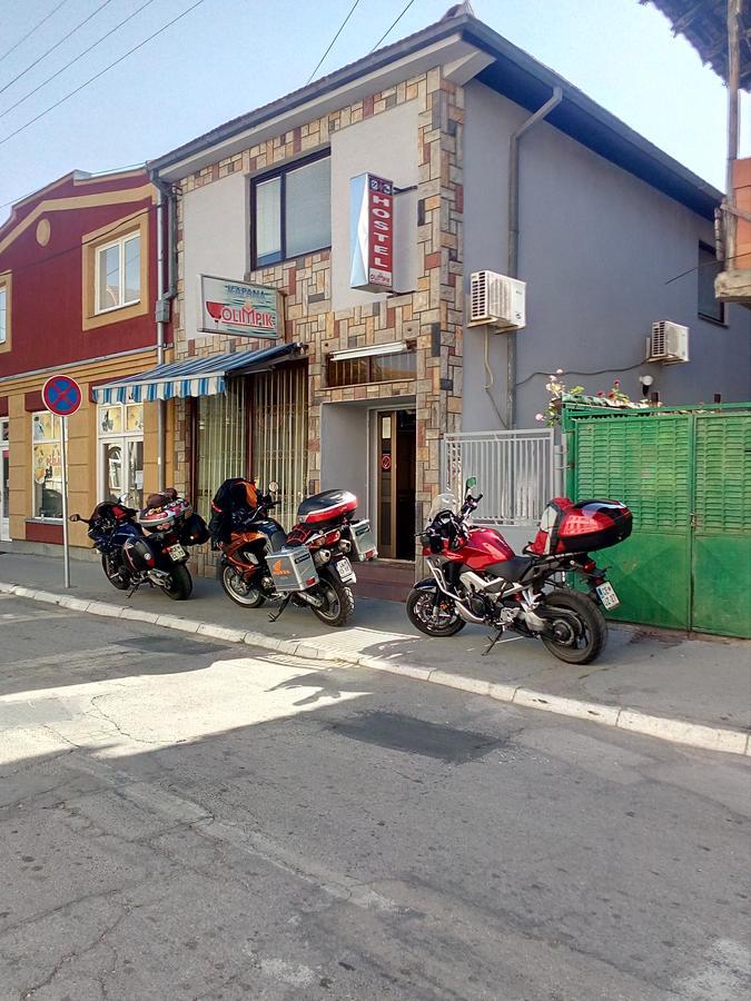 Hostel Olimpik نيجوتين المظهر الخارجي الصورة